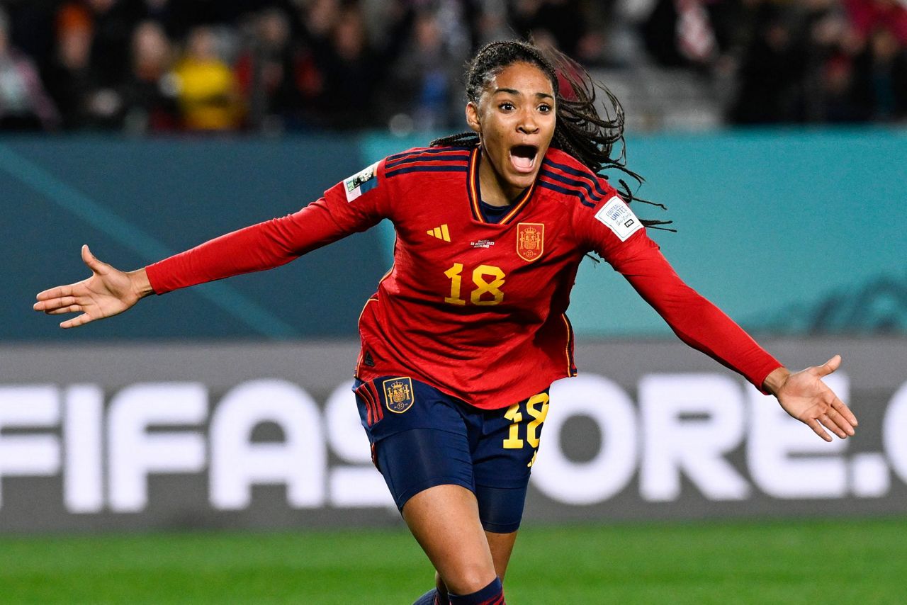 Salma Paralluelo emerges as a star in Spain's run to the Women's World ...