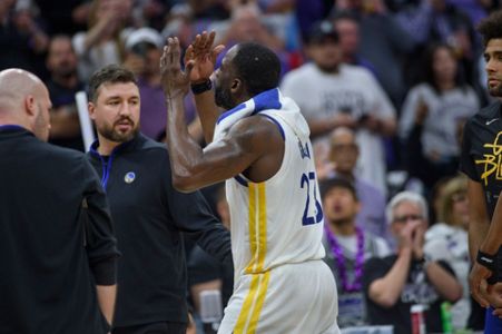 Kings' Domantas Sabonis questionable for Game 3 vs. Warriors after