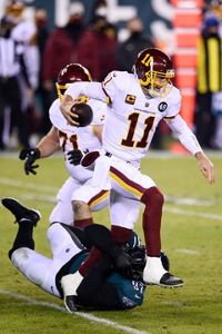 Washington beats the Eagles 20-14, captures NFC East title