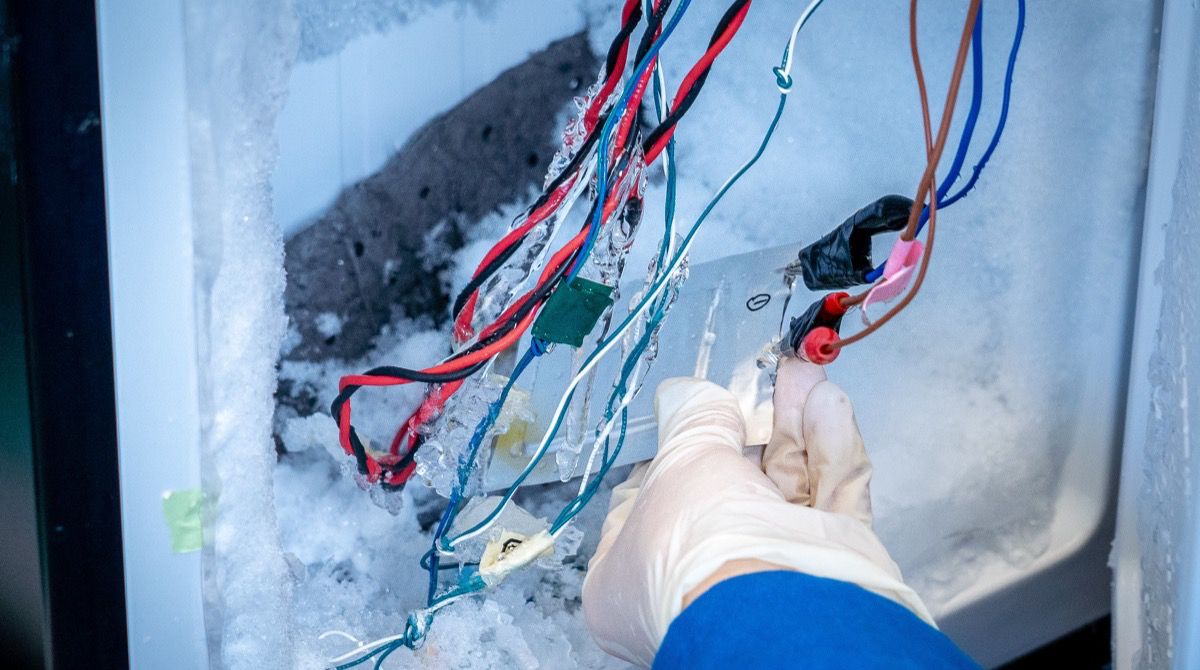 freezing battery