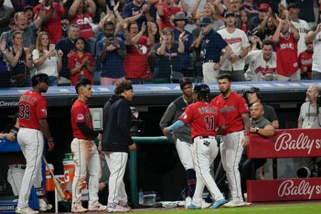 MLB announces punishment for Tim Anderson, Jose Ramirez fight