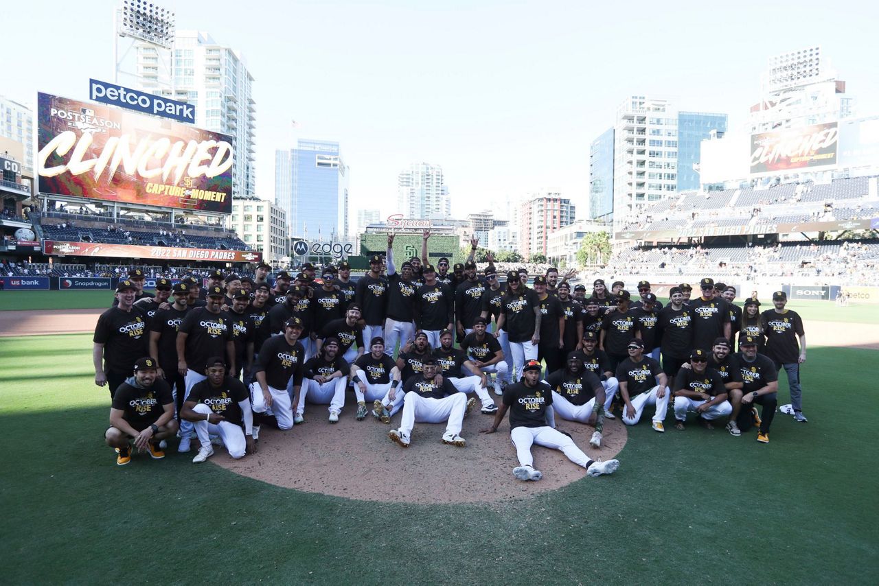 Wil Myers gets ovation from Padres fans