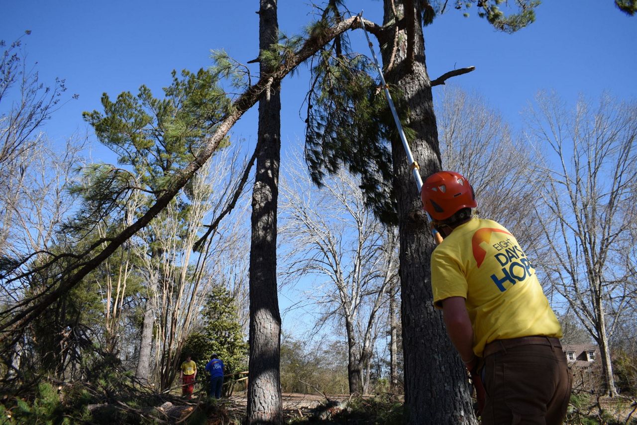 Mississippians near two weeks without power after winter storm