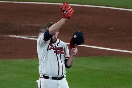 Greg Maddux throws first pitch, 10/31/2021