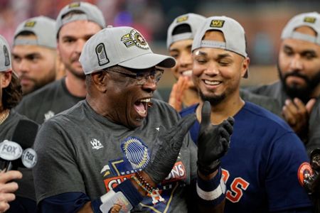 Good guy Dusty Baker guides reviled Houston Astros into ALCS