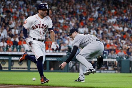 Houston Astros: Ryan Pressly on paternity list, reinstate Parker