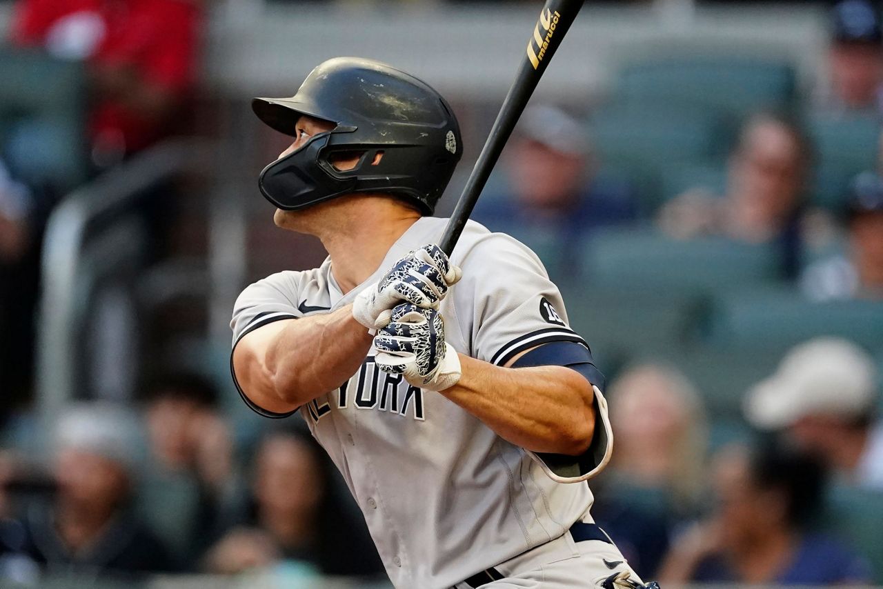 Jeff Francoeur calling the Austin Riley homer.