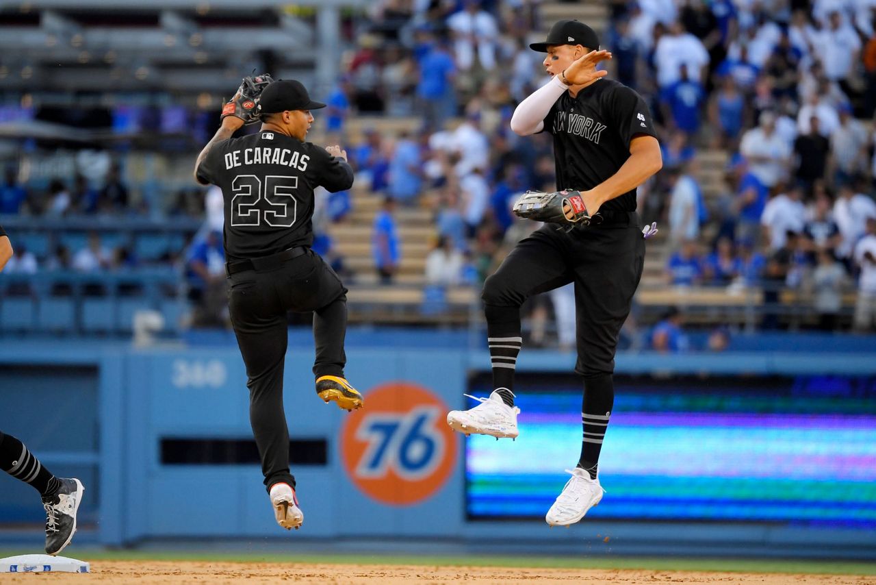 Yankees 2024 dodgers jerseys