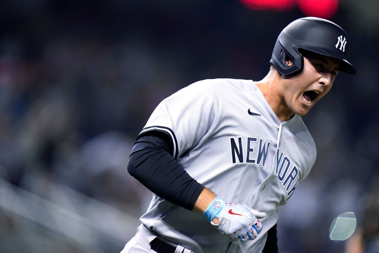 Marlins, Yankees to begin Series