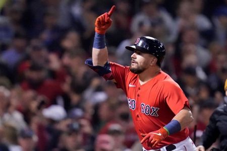 ST. PETERSBURG, FL - APRIL 10: Boston Red Sox Outfielder Alex Verdugo (99)  trots back towards the dugout during the MLB regular season game between  the Boston Red Sox and the Tampa