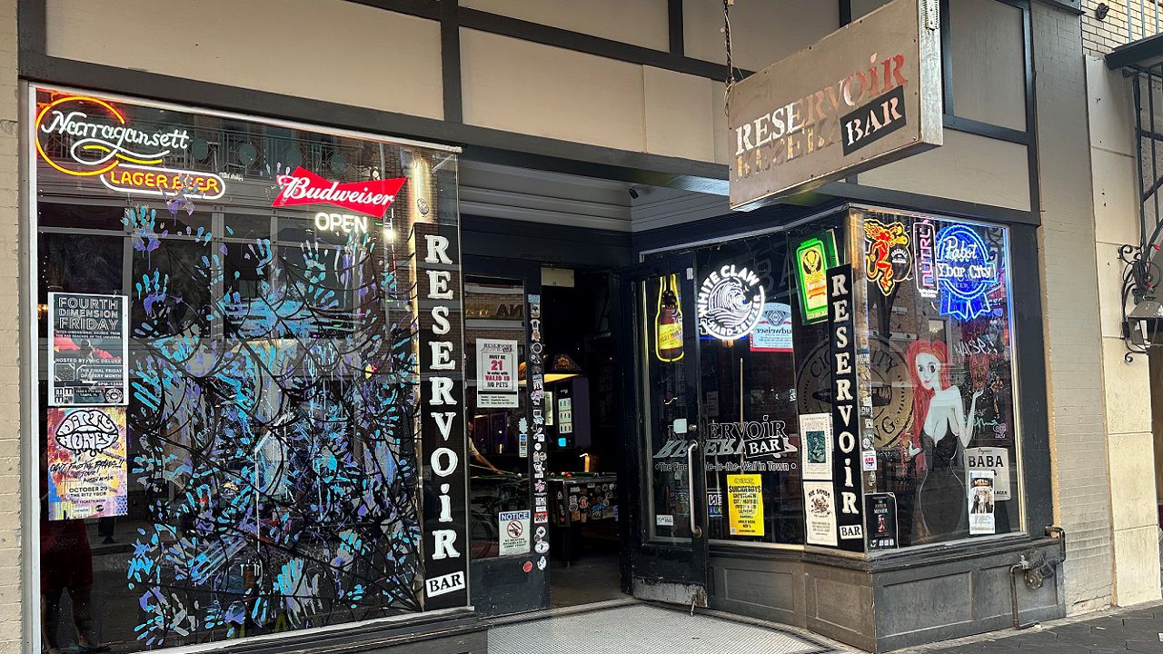 Tampa City Council to discuss 1 am closure of Ybor bars