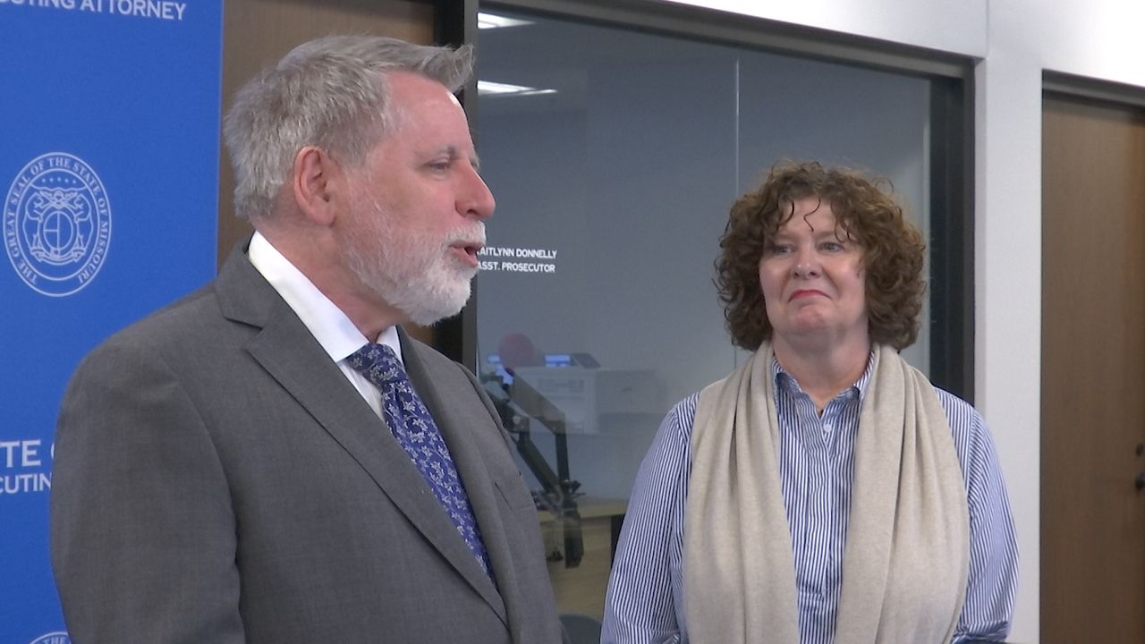 Platte County Prosecutor Eric Zahnd announces retirement
