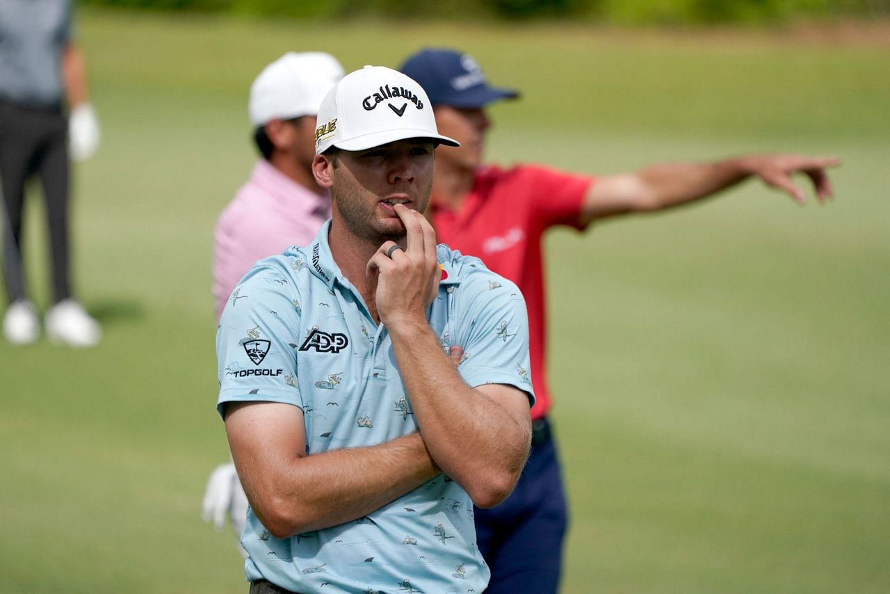 Patrick Cantlay Xander Schauffele Hold On In New Orleans