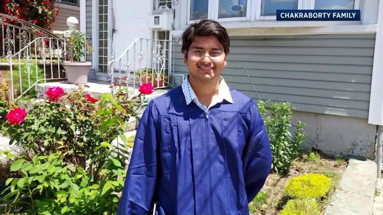 Man shot by NYPD officers in Queens arraigned from hospital bed