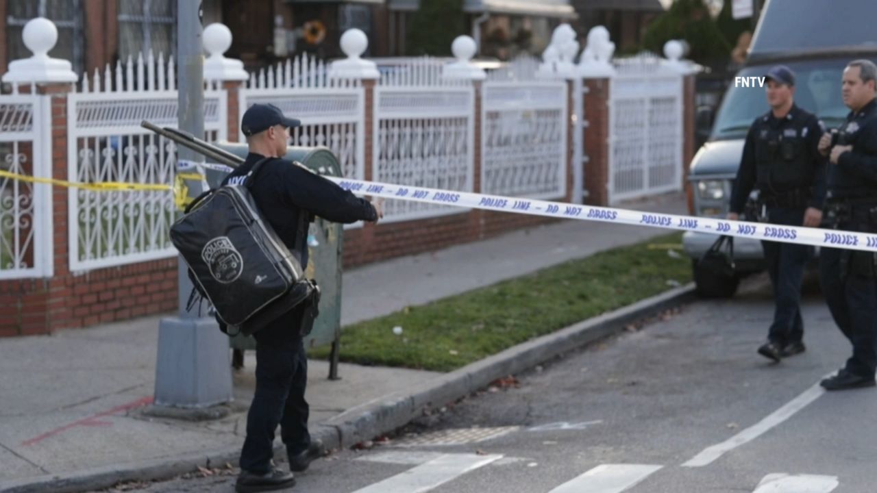 Police Shoot Man Wielding Knife In Brooklyn: NYPD