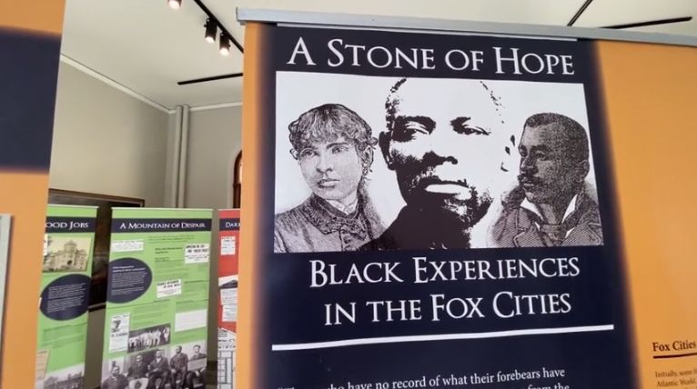 Hoskins Traveling Black History Museum shares 49ers history, much more