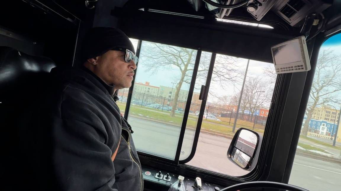 Akron Metro RTA celebrates Ohio Loves Transit Week