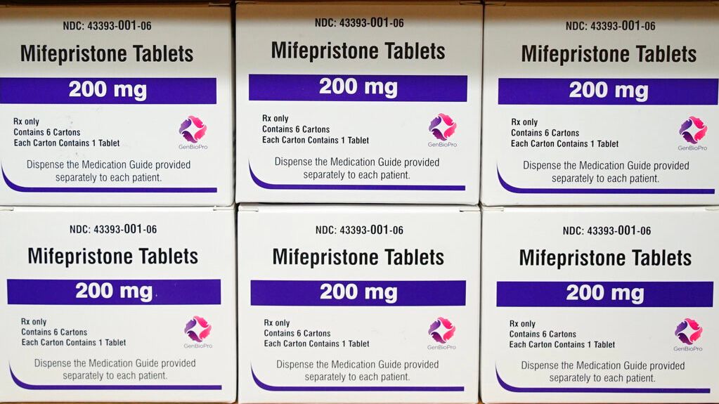 CVS and Walgreens will sell mifepristone