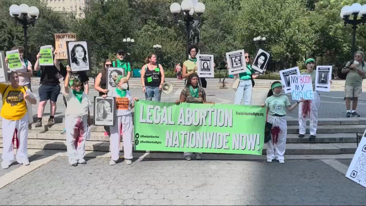 Activists demand legalized abortion on Labor Day - Vimarsana News