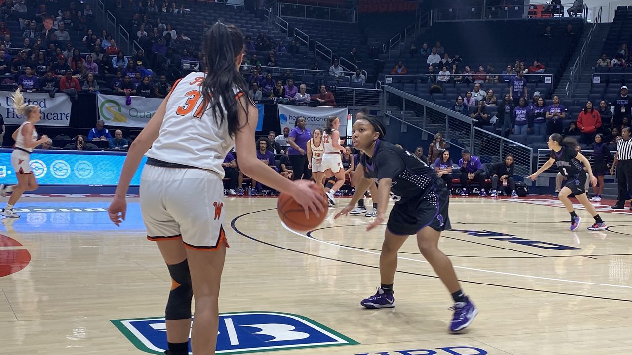 Africentric advances to reach Division III title game