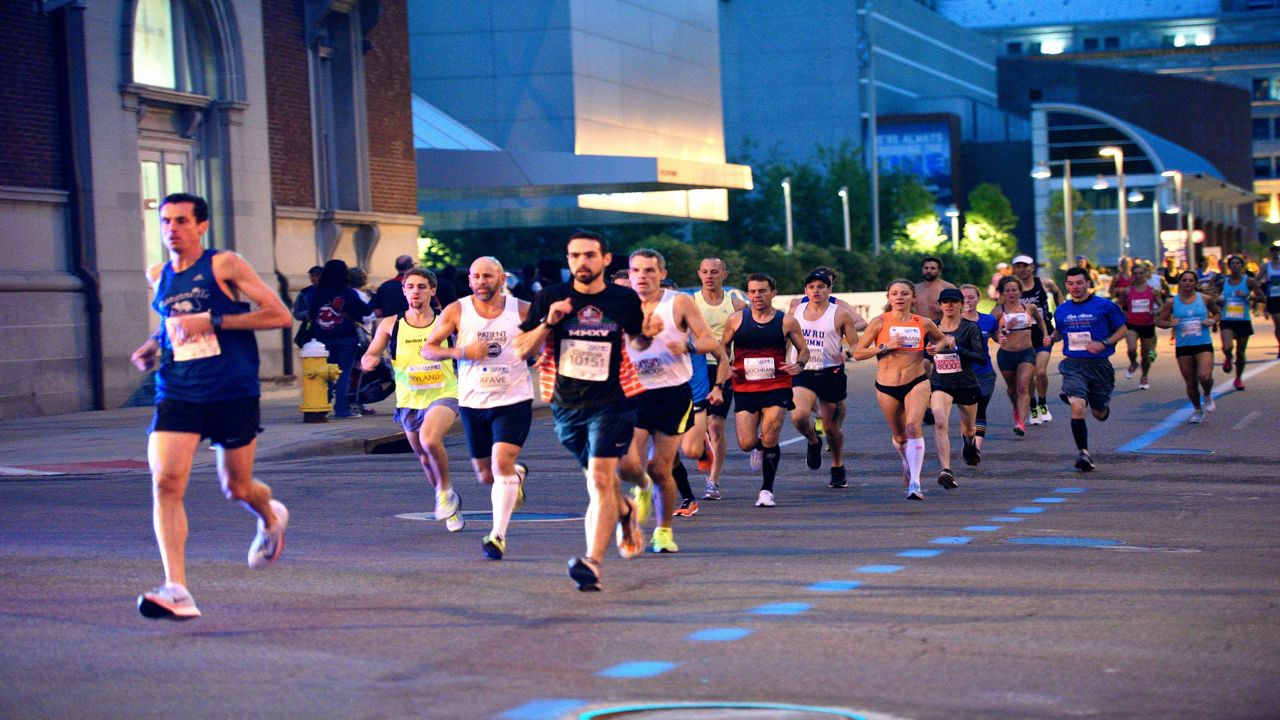 Thousands set to run Akron Marathon