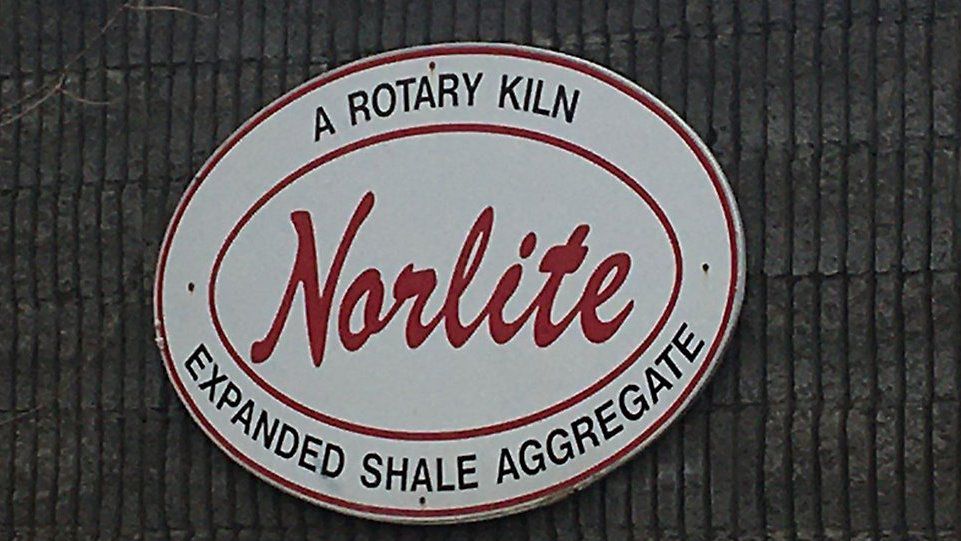 norlite sign on building