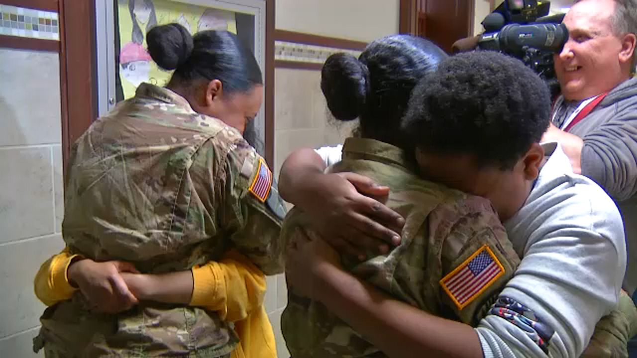 Military Homecoming Leaves Family in Tears 