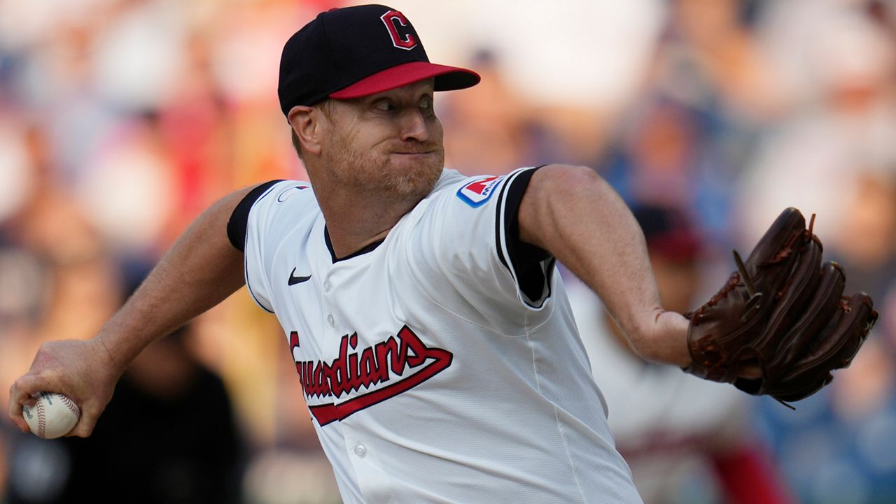 Cleveland Guardians' Alex Cobb pitches in the first inning of a baseball game against the Chicago Cubs, Wednesday, Aug. 14, 2024, in Cleveland. (AP Photo/Sue Ogrocki)