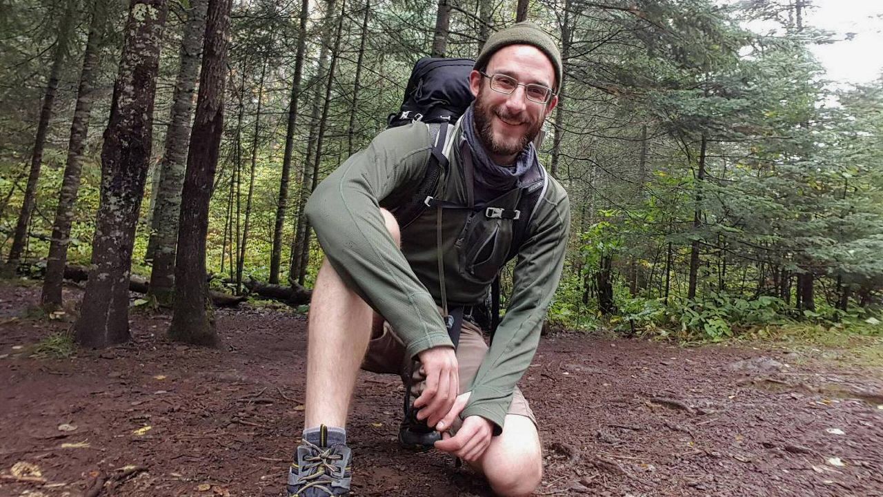 Man killed by a U.S. Border Patrol officer in Minneapolis was ICU nurse, family says