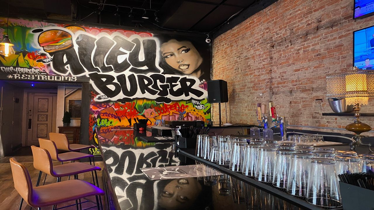 Alley Burger brings creativity and culture to Columbus