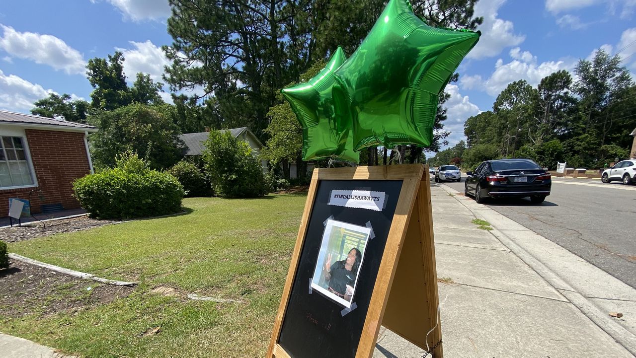 NC sheriff's office places 'closed for business' yard sign at home