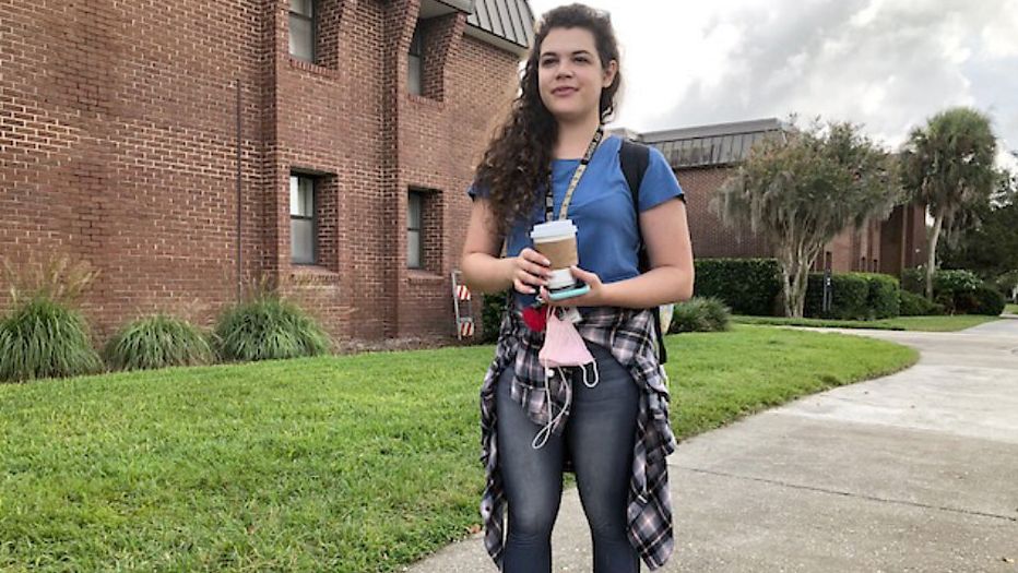 UCF undergraduate student Alyne Montenegro is glad to be back on campus, but members of the school's faculty union say they still have concerns over COVID-19 safety measures. (Spectrum News 13/Stephanie Coueignoux)