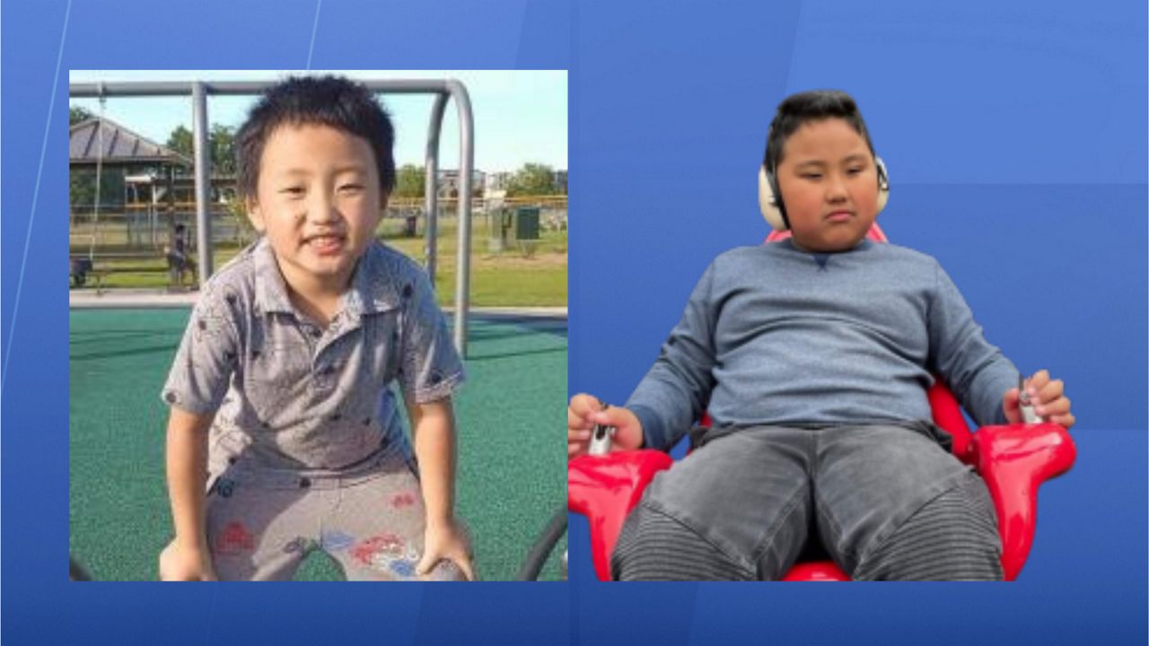 7-year-old Alexander Muajkoob Xiong and 9-year-old Stefan Yenghoua Xiong