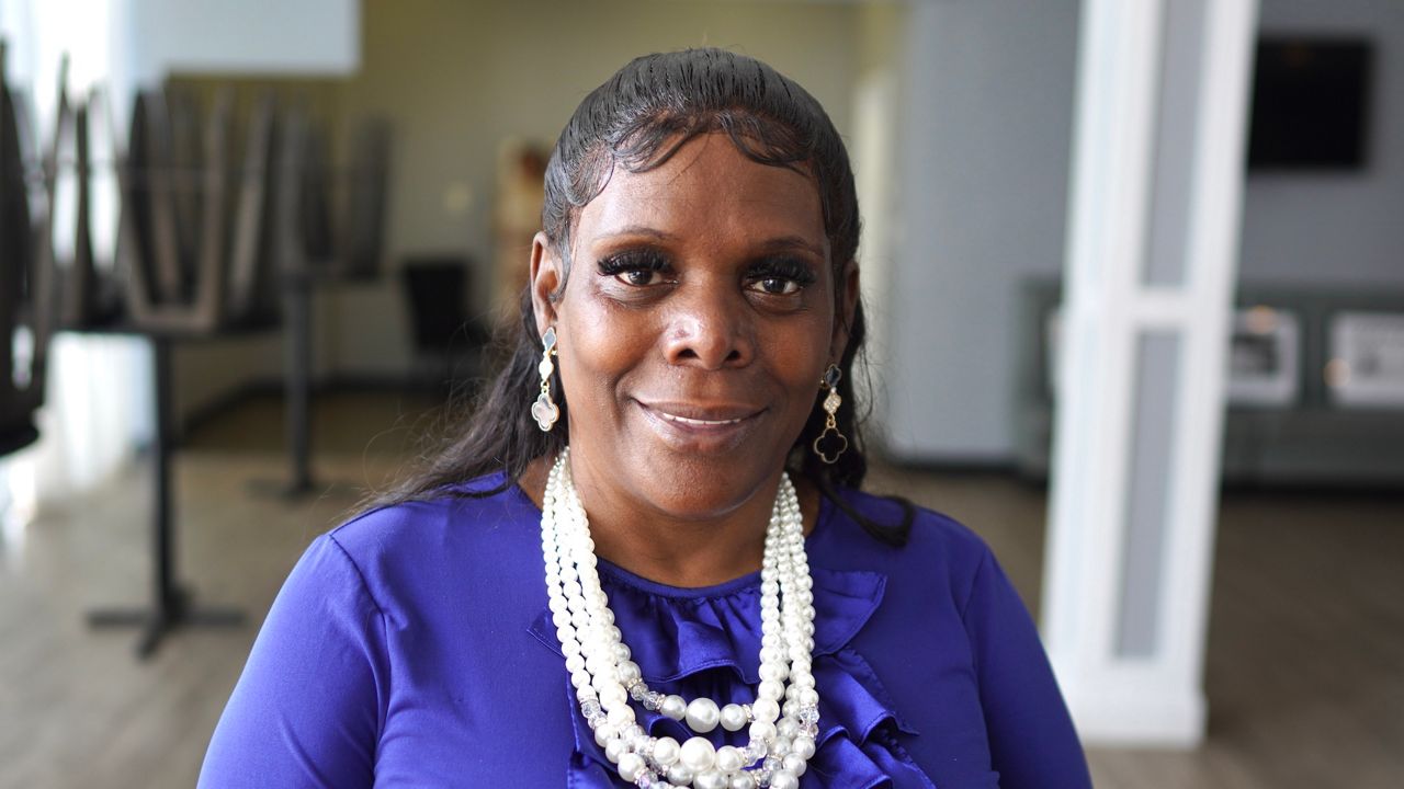 Recovery center for trafficking victims opens in Louisville 