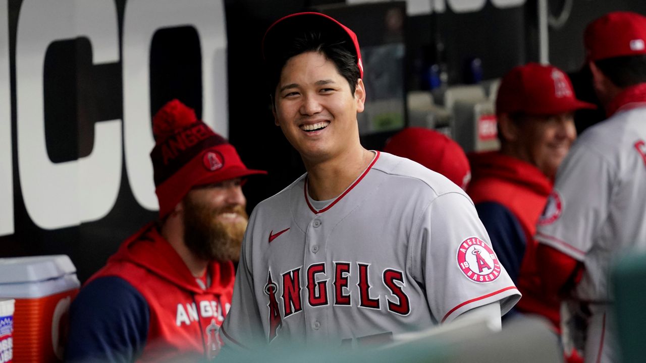 Shohei Ohtani on win, 30th homer, 08/31/2022