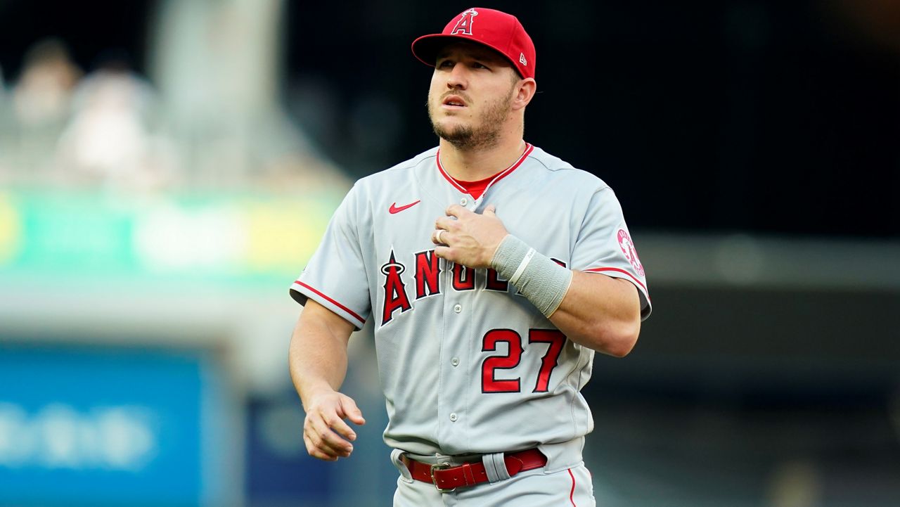 Mike Trout says back is pain-free ahead of spring training