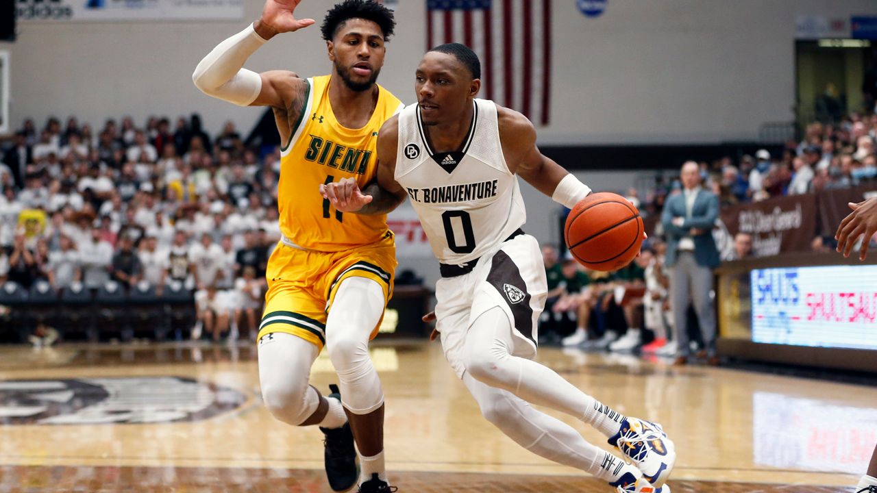 Siena men's basketball's warmup shirts ask: 'AM I NEXT?