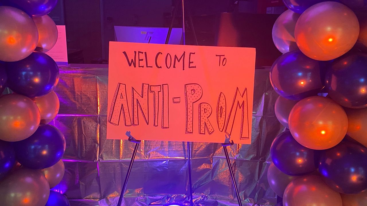 Bronx 'Anti-Prom' promotes inclusivity and rejects tradition