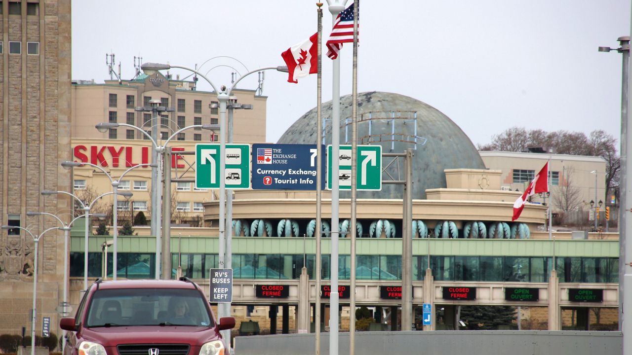 canadian border