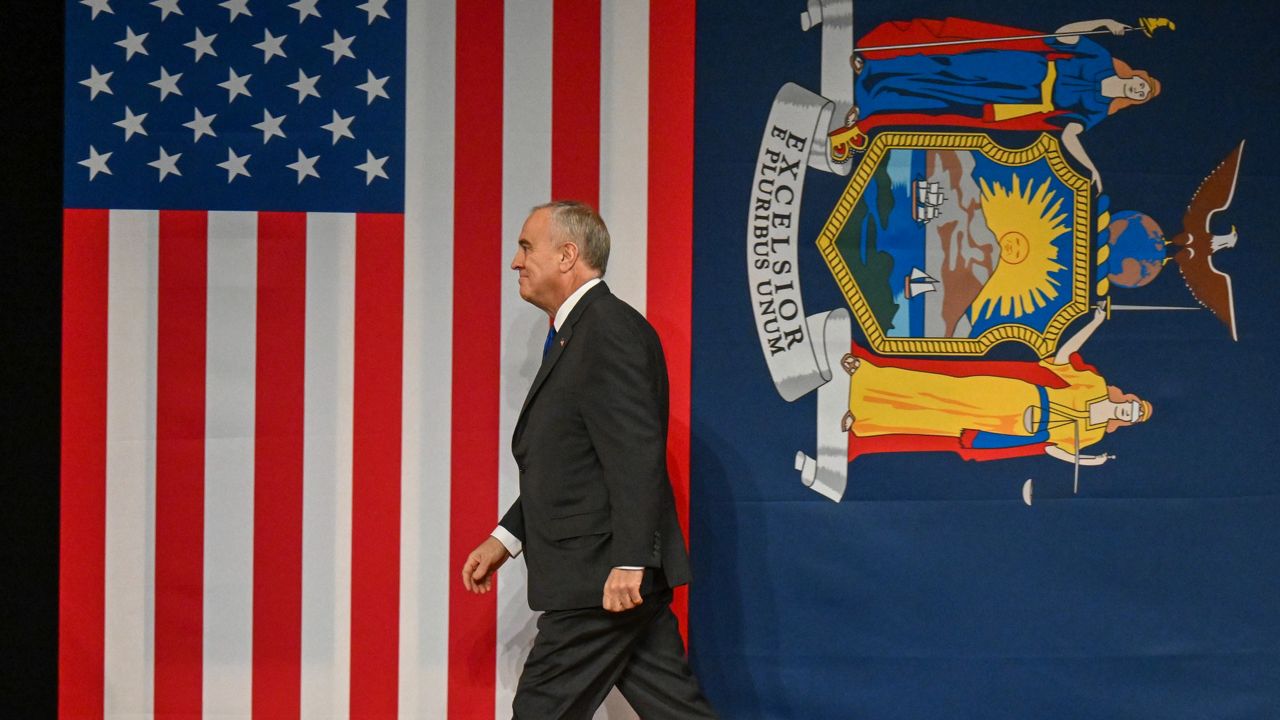 N.Y. state comptroller discusses report examining state budget's health