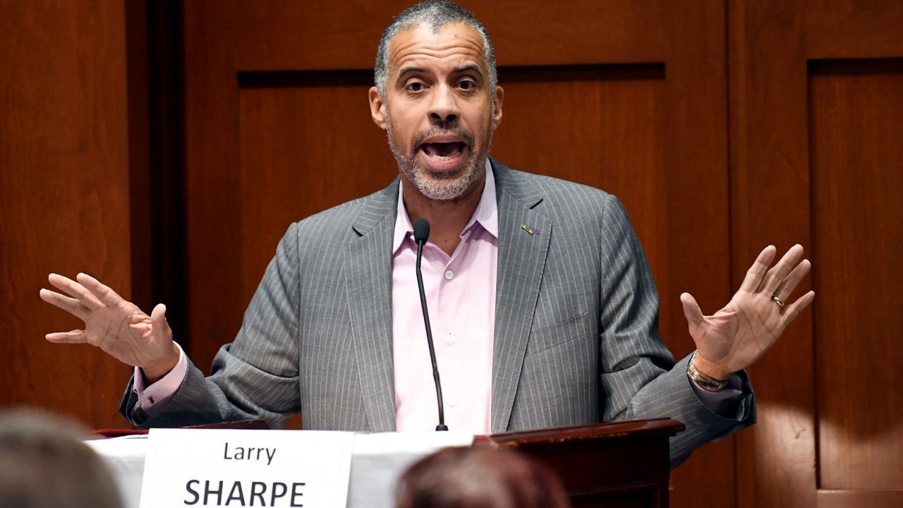 Larry Sharpe