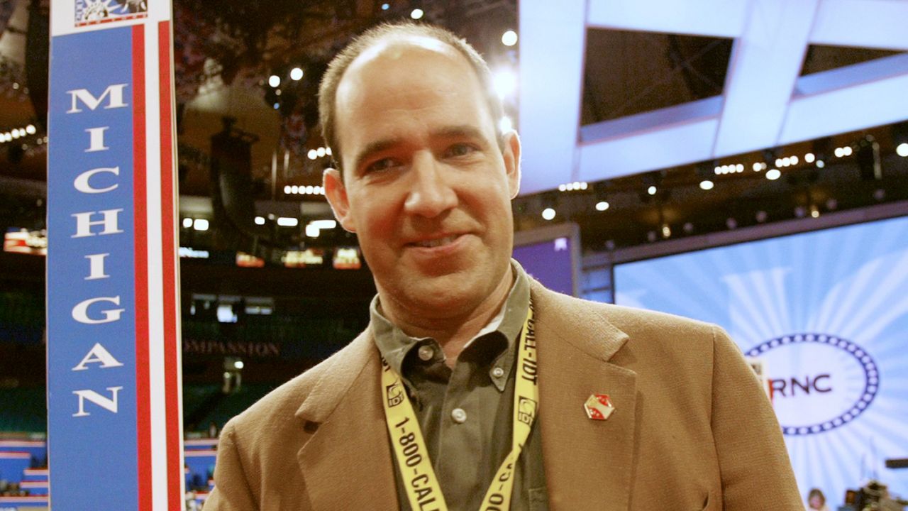 Matthew Dowd, former Bush strategist, announces run for lieutenant ...