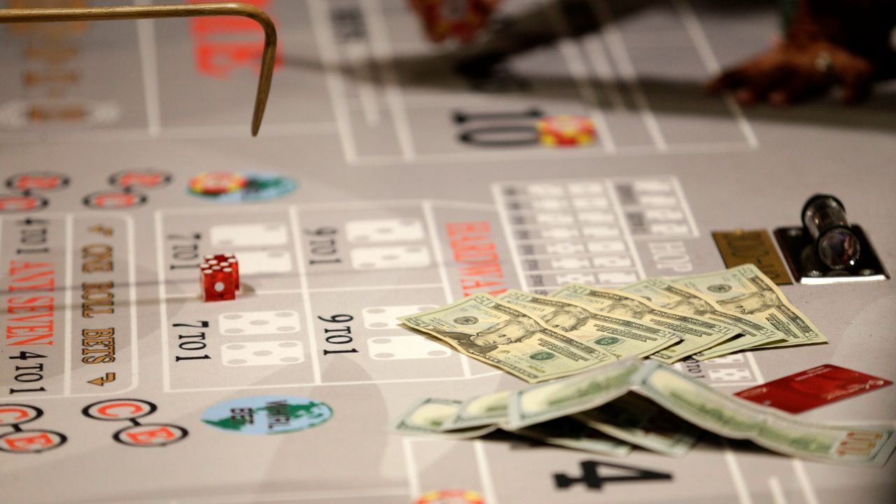NY officially opens applications to build 3 new casinos - Vimarsana News