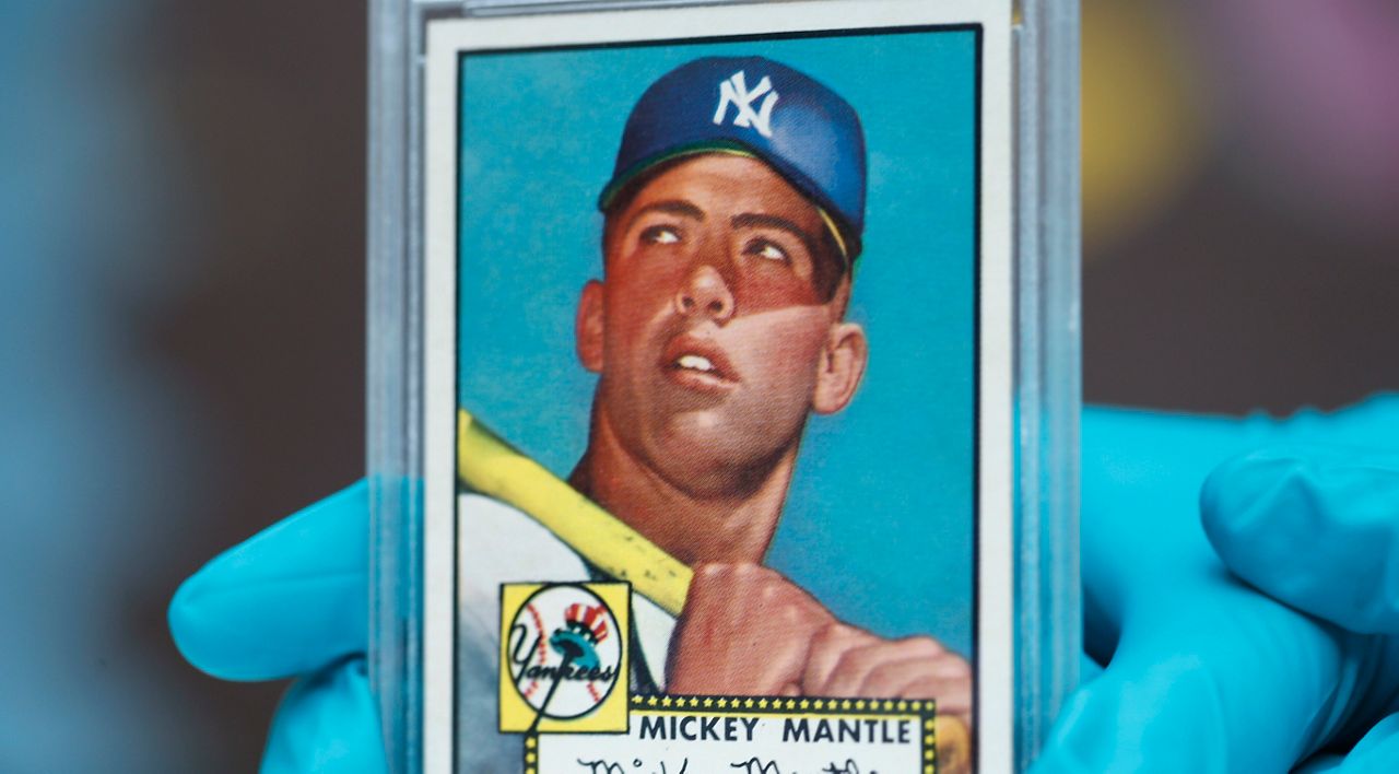 Mickey Mantle baseball card