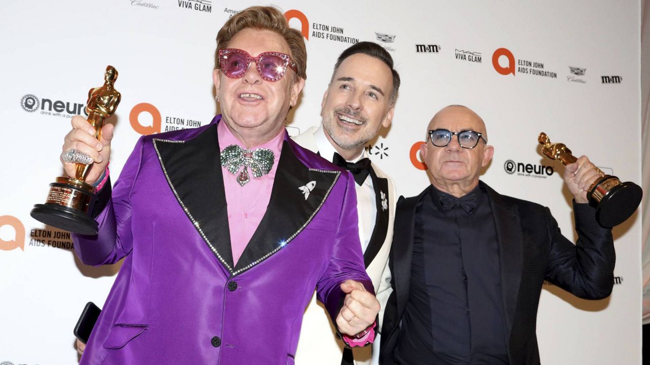 Elton John AIDS Foundation goes virtual for Oscar Party