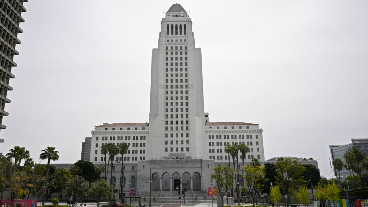 LA Lobbyist Agrees to Plead Guilty in Corruption Probe