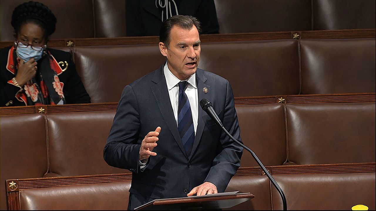 Suozzi