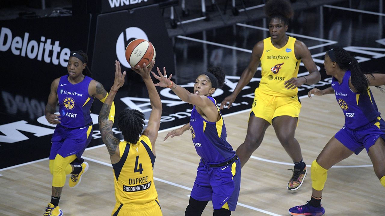 WNBA's Candace Parker, daughter a 'package deal' in Florida