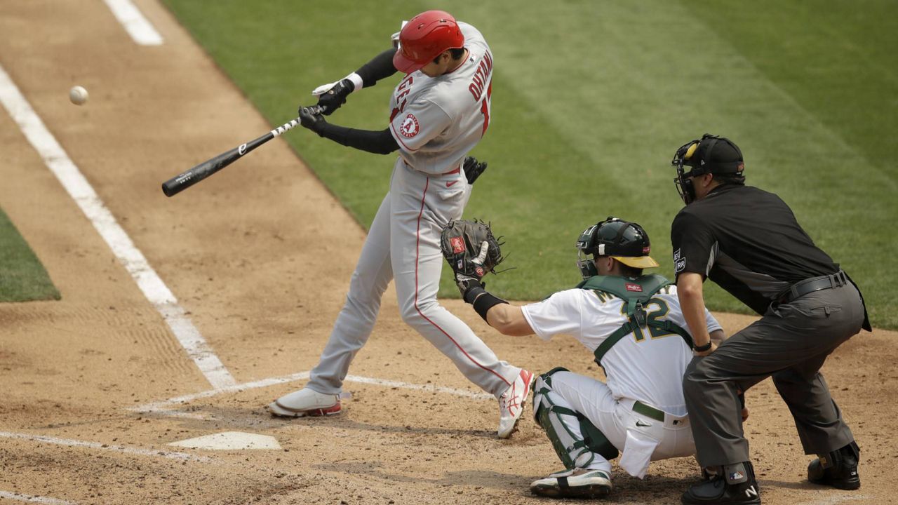 Angels Lose To A S In 10 After Sacrifice Fly