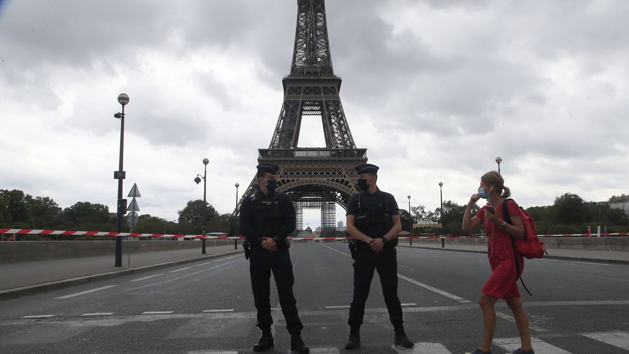 Eiffel Tower Evacuated After Bomb Threat